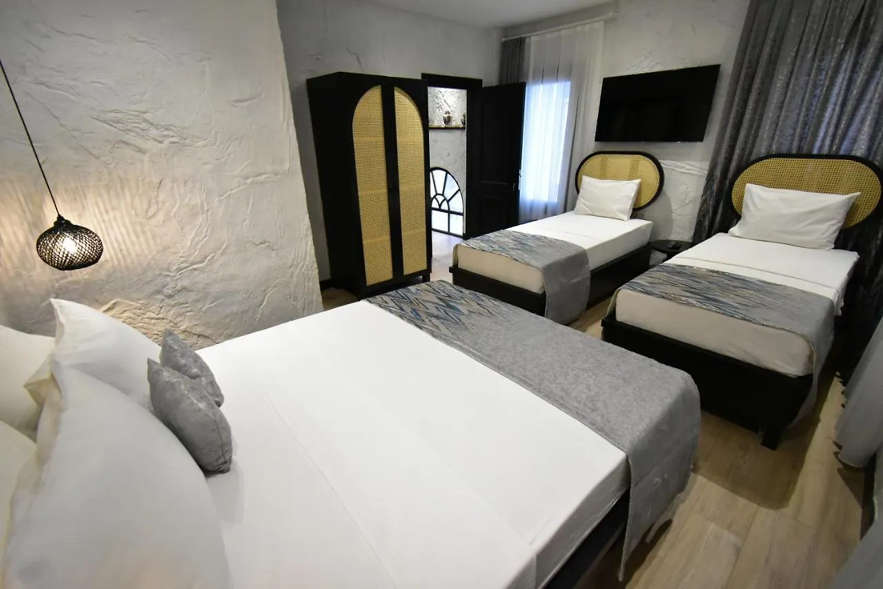 Otel Gulayvalik 0*, Ayvalik