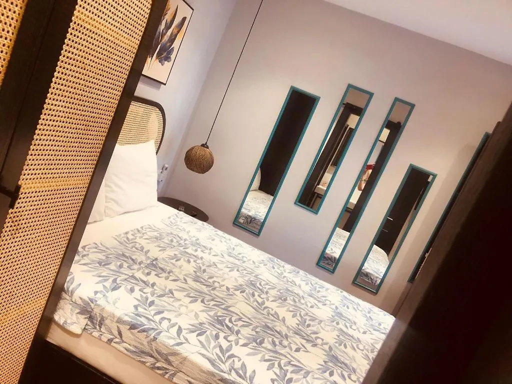 Otel Gulayvalik Bed & Breakfast